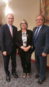 From Left to Right: Ministerial Special Representative, Tom Issac; Métis Nation of Alberta President, Audrey Poitras; and Minister of Aboriginal Affairs and Northern Development, the Honourable Bernard Valcourt 